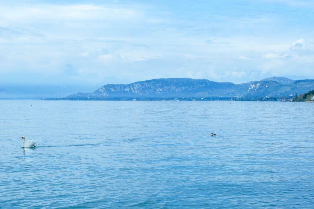 Appartamento Le Perle Lazise Exterior foto